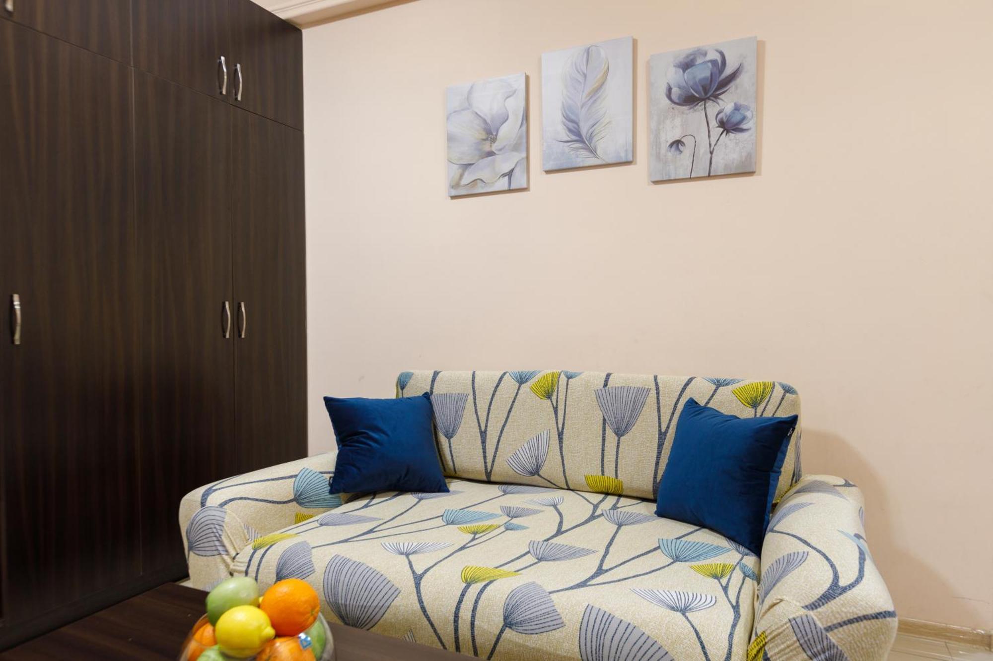 Stay Inn Apartments At Yekmalyan Street 耶烈万 外观 照片